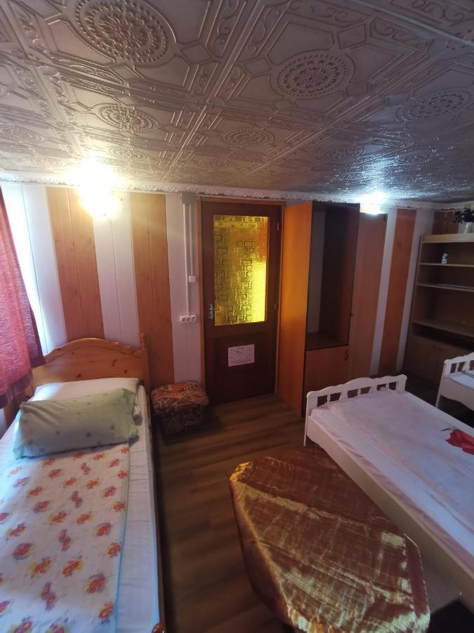 Edit Vendeghaz Tiszaujvaros Exterior photo