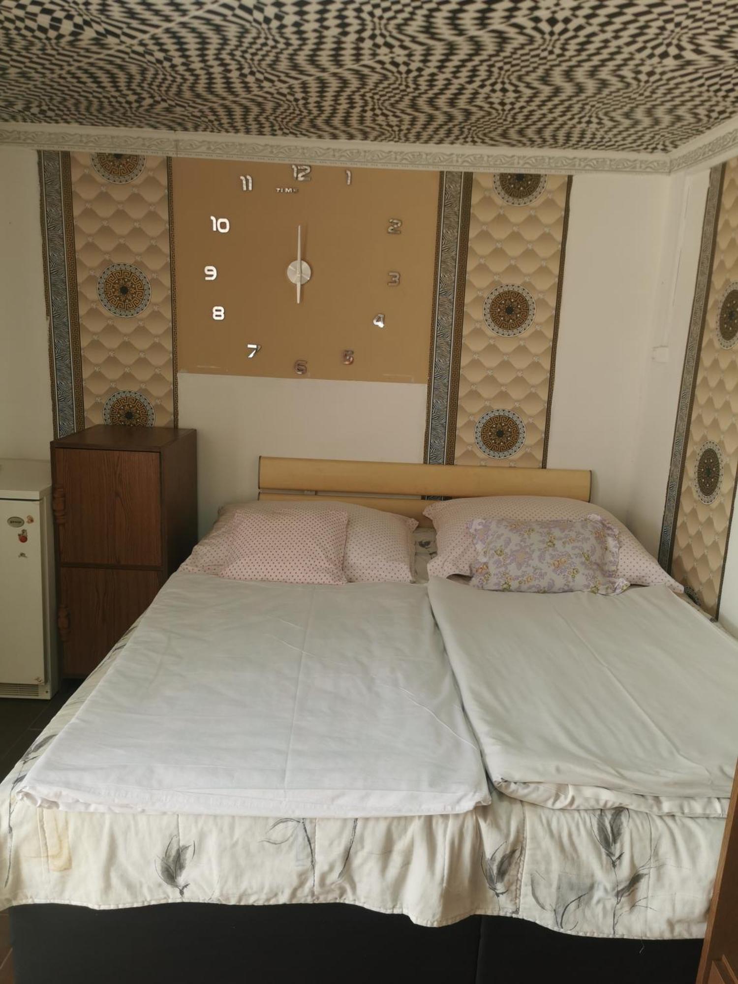 Edit Vendeghaz Tiszaujvaros Room photo